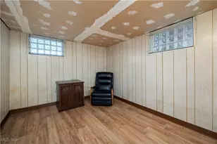 1836 W 21st St, Lorain, OH 44052 - Photo 30