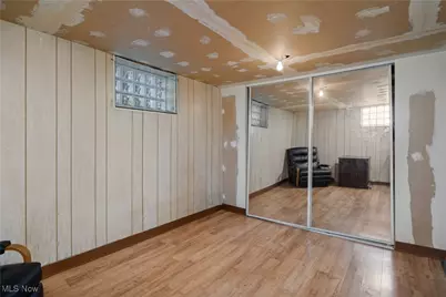 1836 W 21st Street, Lorain, OH 44052 - Photo 32