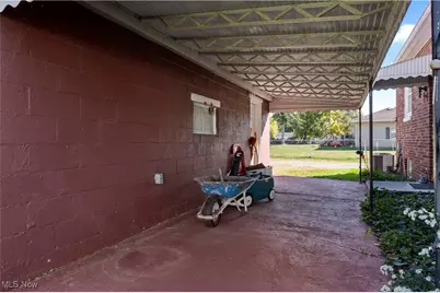 1836 W 21st Street, Lorain, OH 44052 - Photo 38