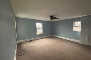 2036 Ridge Ave, Zanesville, OH 43701 - Photo 6