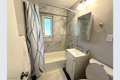 1530 E 254th Street, Euclid, OH 44117 - Photo 4