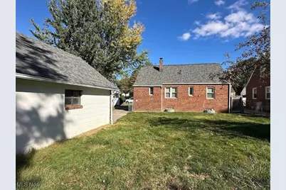 1530 E 254th Street, Euclid, OH 44117 - Photo 14