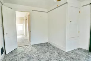 459 Tenney Ave, Campbell, OH 44405 - Photo 24