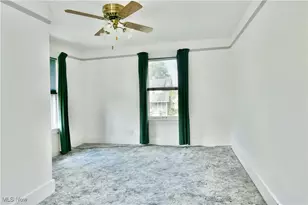 459 Tenney Ave, Campbell, OH 44405 - Photo 22