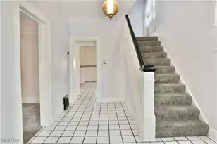 459 Tenney Ave, Campbell, OH 44405 - Photo 4