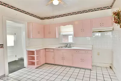 459 Tenney Avenue, Campbell, OH 44405 - Photo 6