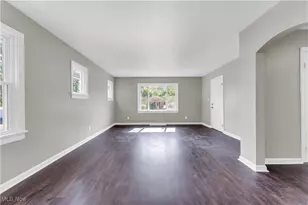 4646 E 147th St, Loveland, OH 44128 - Photo 6