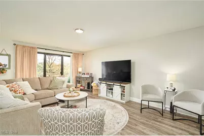 3800 Rosemont Boulevard #113B, Fairlawn, OH 44333 - Photo 4