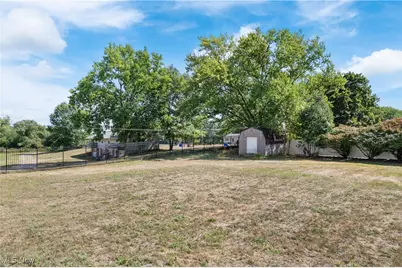 502 Valley Crest Drive, Mogadore, OH 44260 - Photo 28