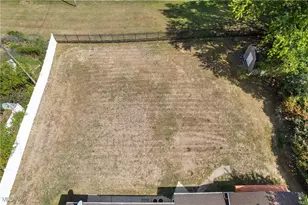 502 Valley Crest Dr, Mogadore, OH 44260 - Photo 30