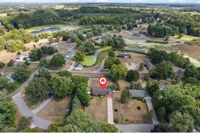 502 Valley Crest Drive, Mogadore, OH 44260 - Photo 2