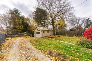 1030 Sunset Dr, Alliance, OH 44601 - Photo 36