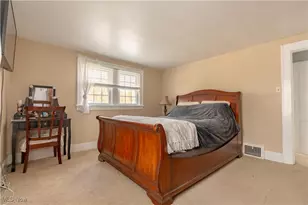 1030 Sunset Dr, Alliance, OH 44601 - Photo 18