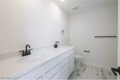 23446 Kim's Trail, Columbia Station, OH 44028 - Photo 12