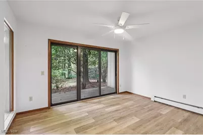 609 Meredith Lane, Cuyahoga Falls, OH 44223 - Photo 8