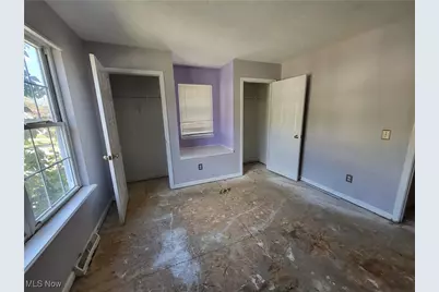 16216 Sunny Glenn Avenue, Loveland, OH 44128 - Photo 8