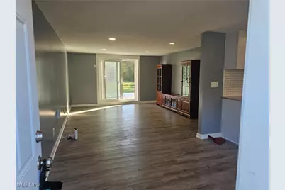 572 David Drive, Streetsboro, OH 44241 - Photo 8