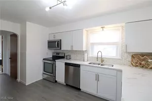 378 Westwood Dr, Steubenville, OH 43952 - Photo 8