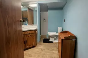 276 E 317th St, Willowick, OH 44095 - Photo 10