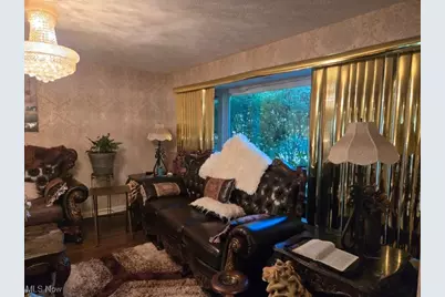 2186 Mount Vernon Boulevard, East Cleveland, OH 44112 - Photo 4