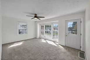 1731 Highview Ave, Akron, OH 44301 - Photo 4