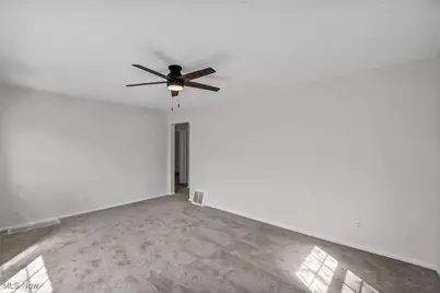 1731 Highview Avenue, Akron, OH 44301 - Photo 6