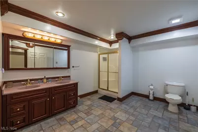 320 Summerhill Drive, Chillicothe, OH 45601 - Photo 36