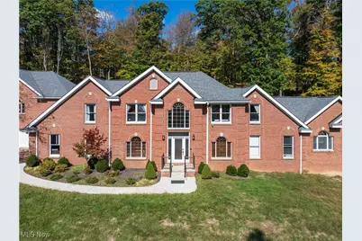 320 Summerhill Drive, Chillicothe, OH 45601 - Photo 1