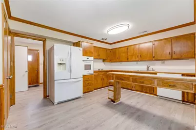 13690 W 130th Street, Strongsville, OH 44136 - Photo 10