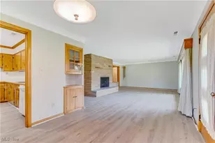 13690 W 130th St, Strongsville, OH 44136 - Photo 12