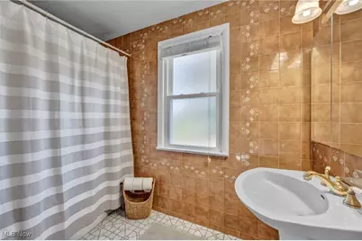 30603 Crescent, Willowick, OH 44095 - Photo 18