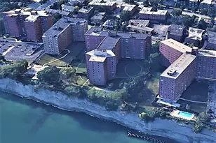 11820 Edgewater Dr, Oakwood, OH 44107 - Photo 2