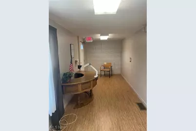 2470 Massillon Road, Akron, OH 44312 - Photo 32