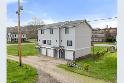 122 South 2nd Street, Powhatan Point, OH 43942 - Photo 2