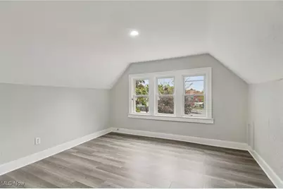 748 Chalker Street, Akron, OH 44310 - Photo 22