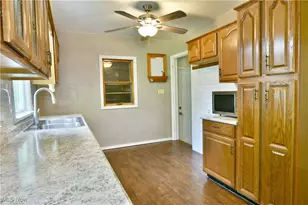 219 N Maryland Ave, Youngstown, OH 44509 - Photo 14