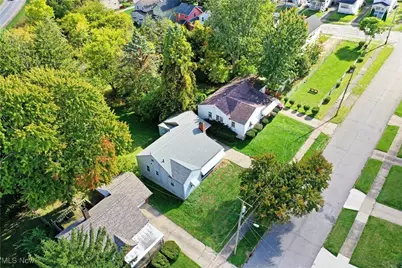 219 N Maryland Avenue, Youngstown, OH 44509 - Photo 4