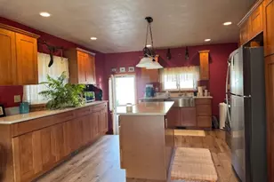 1150 Lake Rd, Conneaut, OH 44030 - Photo 6