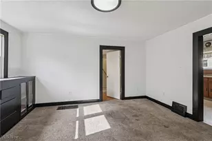 1674 Betz Dr, Akron, OH 44306 - Photo 14