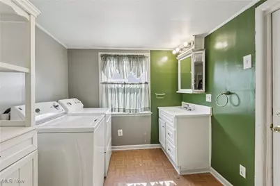 1674 Betz Drive, Akron, OH 44306 - Photo 16