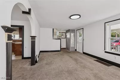 1674 Betz Drive, Akron, OH 44306 - Photo 8