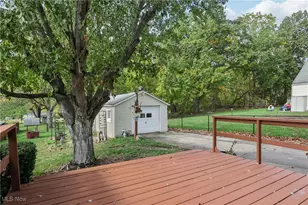 1674 Betz Dr, Akron, OH 44306 - Photo 6