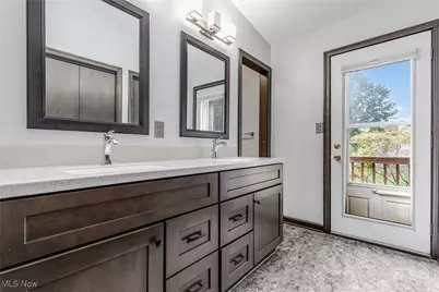 292 Eric Lane, Wadsworth, OH 44281 - Photo 16