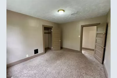 332 Pine Street, Zanesville, OH 43701 - Photo 14