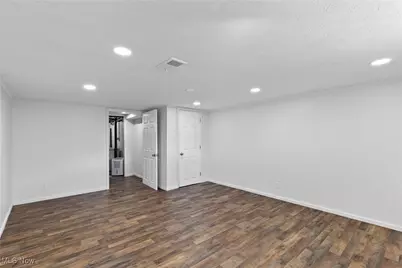 55584 Bel Haven, Bellaire, OH 43906 - Photo 32