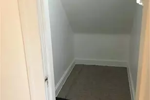 2067 Carabel Ave, Oakwood, OH 44107 - Photo 4