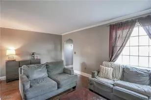 312 32nd St NW, Canton, OH 44709 - Photo 2