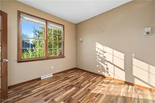 1095 Arrowhead Dr, Vermilion, OH 44089 - Photo 26