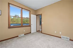 1095 Arrowhead Dr, Vermilion, OH 44089 - Photo 36