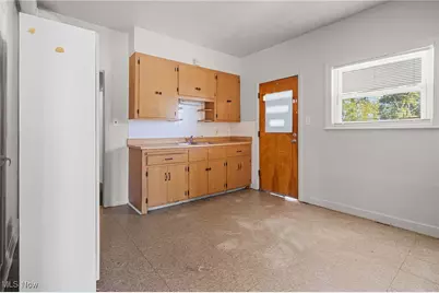 15300 Waterloo Road #1, Loveland, OH 44110 - Photo 8